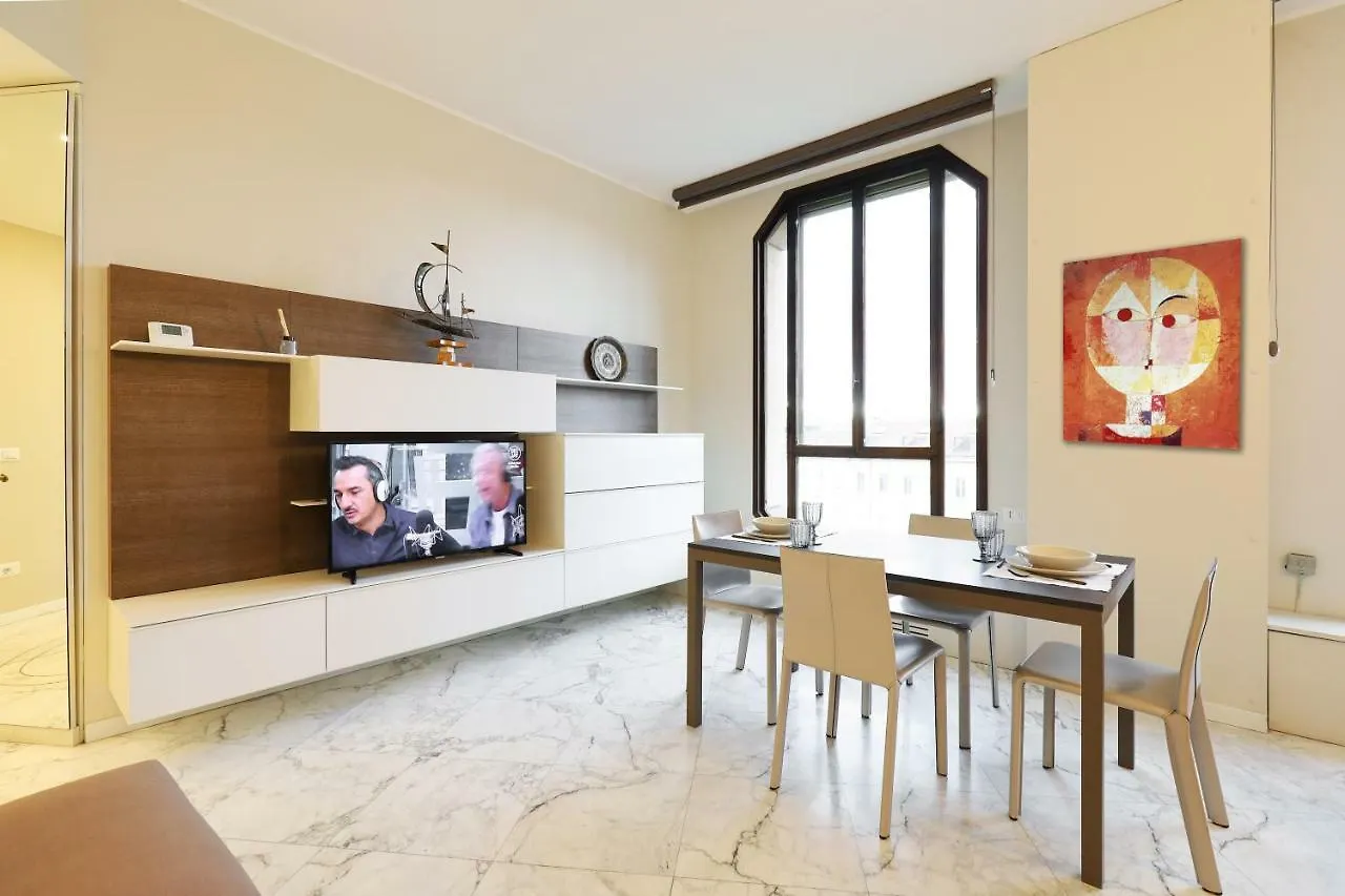 Bed & Breakfast Duomo Luxury Apartment Milan