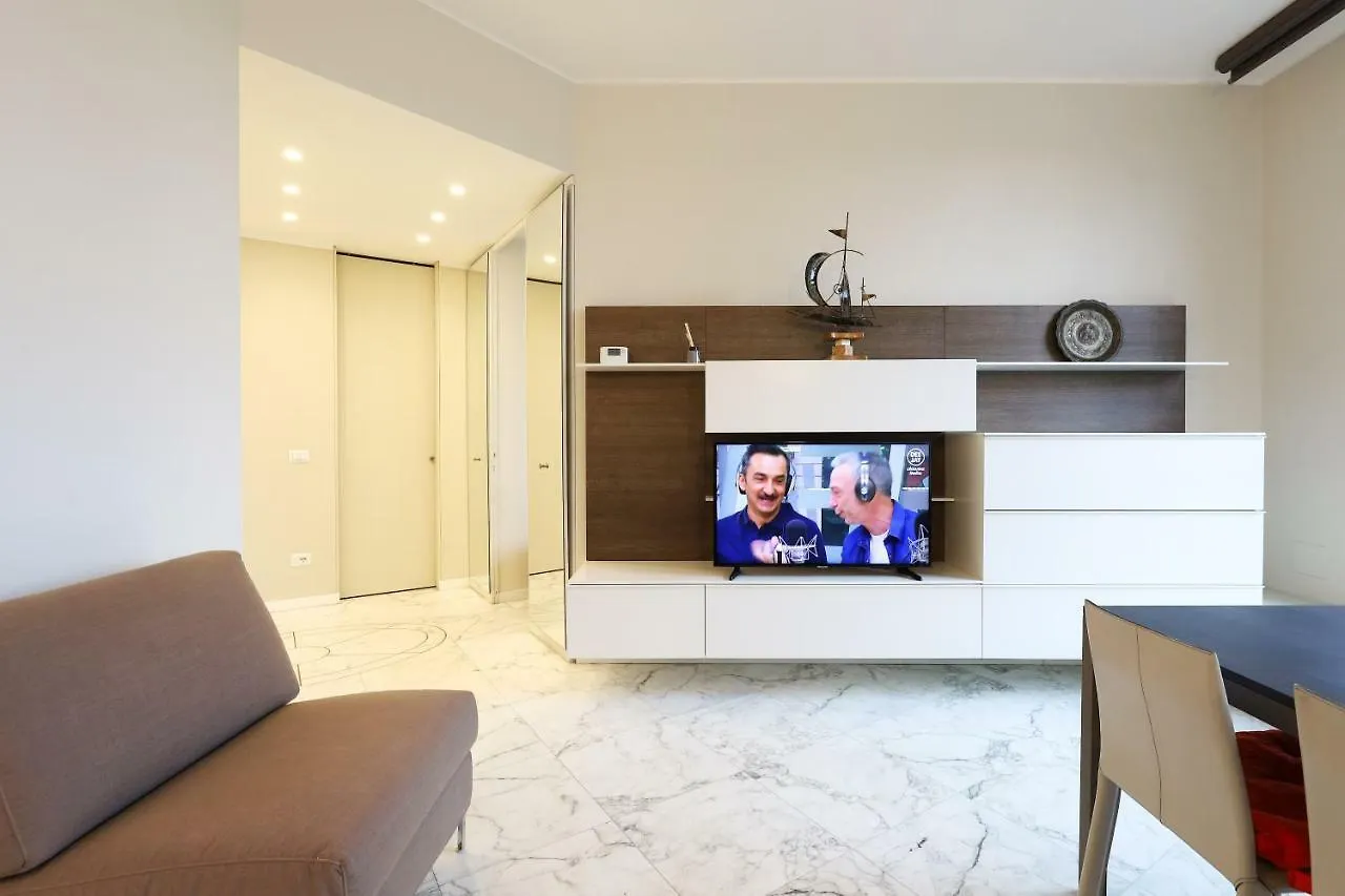 Duomo Luxury Apartment Milan 0*,  Italy
